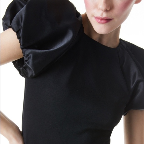 Alice Olivia Cici Bubble Sleeve Top Black - Picture 2 of 7